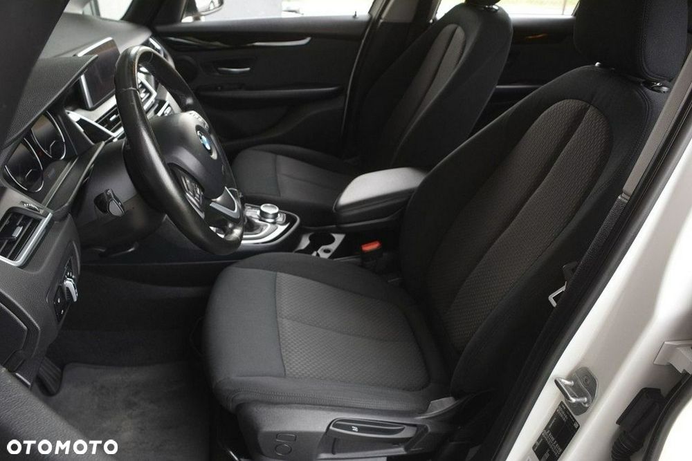 BMW Seria 2 218d Sport Line - 15