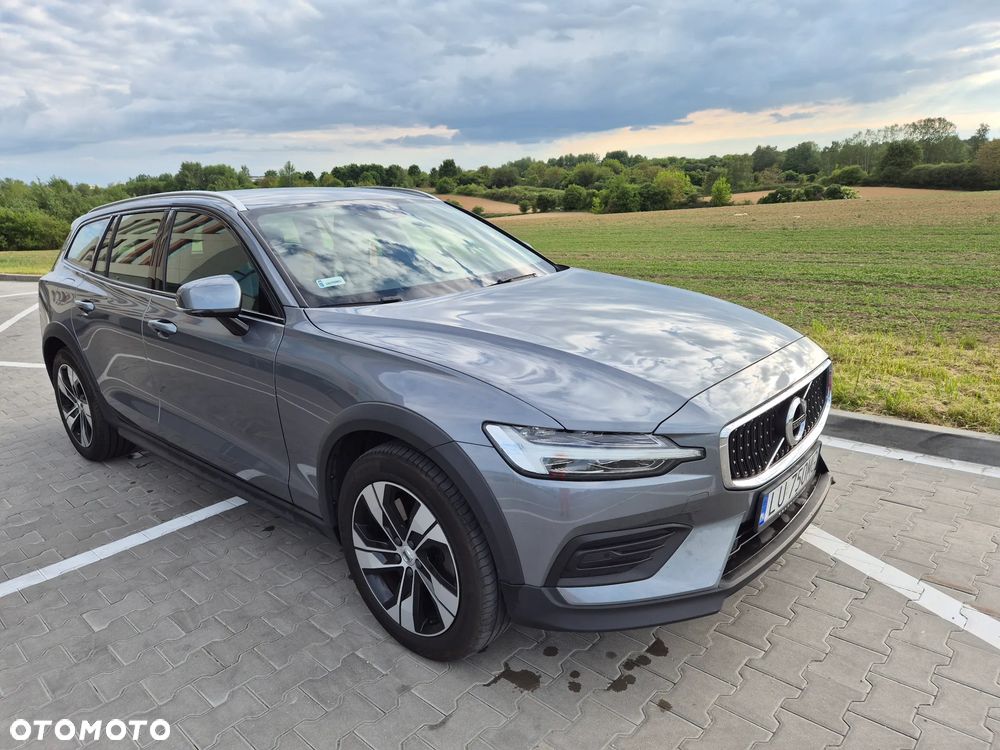 Volvo V60 Cross Country D4 AWD - 8