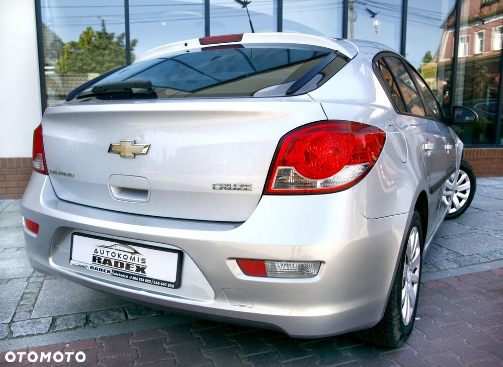 Chevrolet Cruze 1.6 LT+ - 20