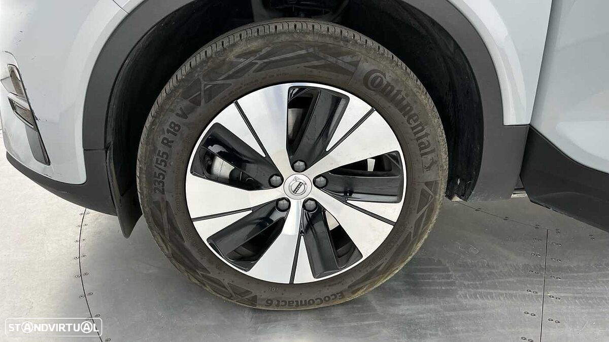 Volvo XC 40 - 31