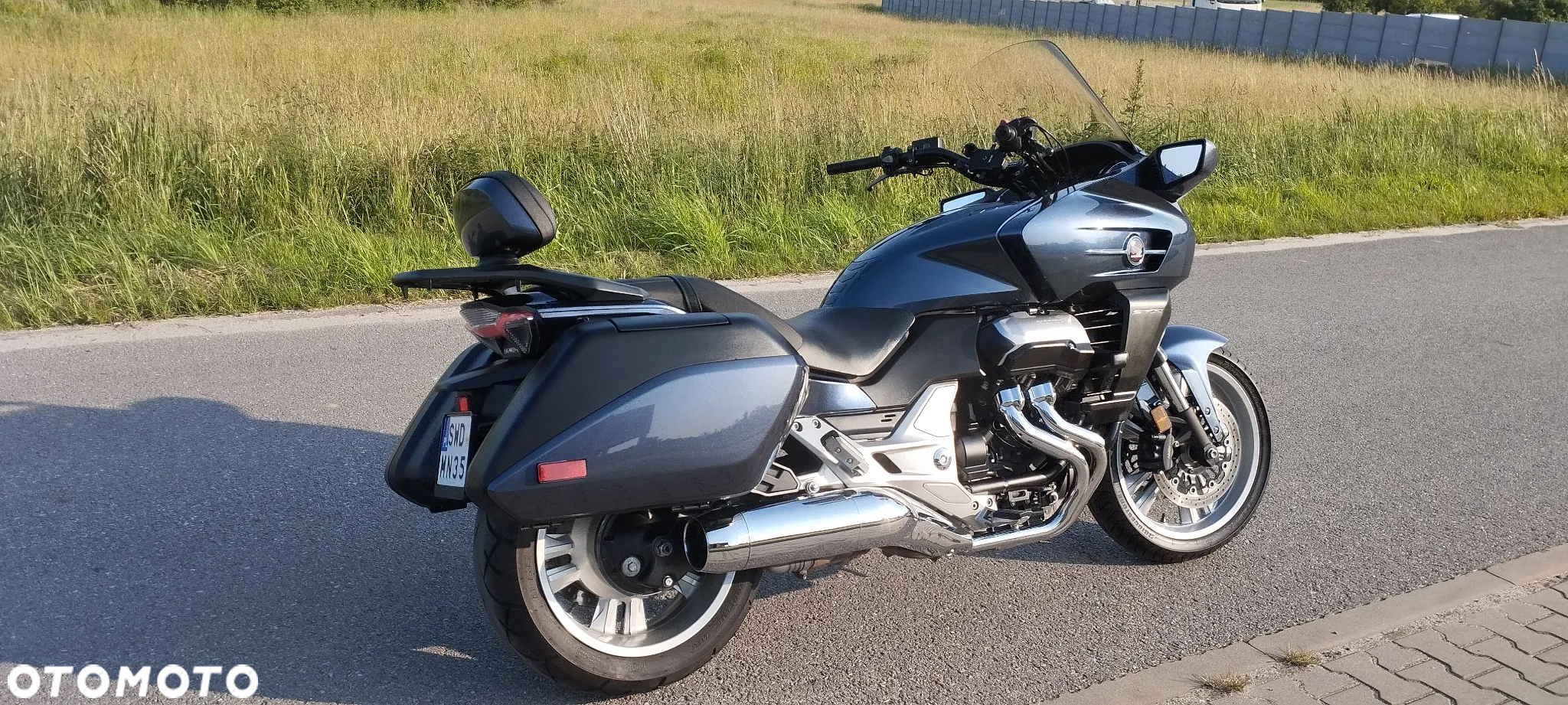 Honda CTX - 14