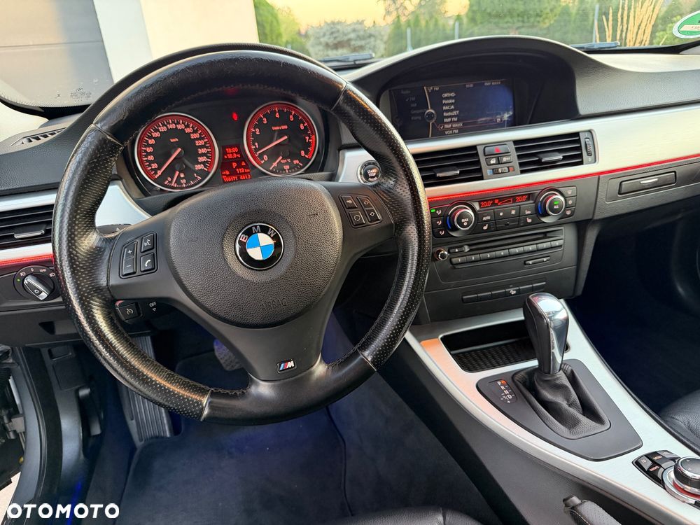 BMW Seria 3 325i xDrive Edition Exclusive - 20