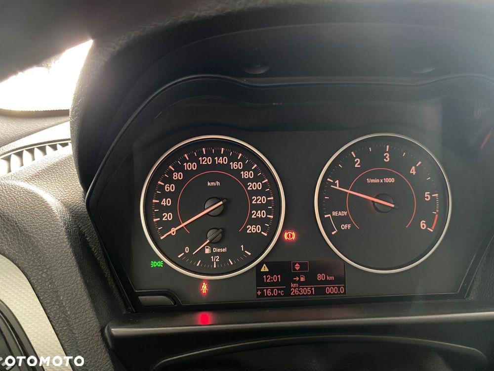BMW Seria 1 118d DPF Edition Sport - 8