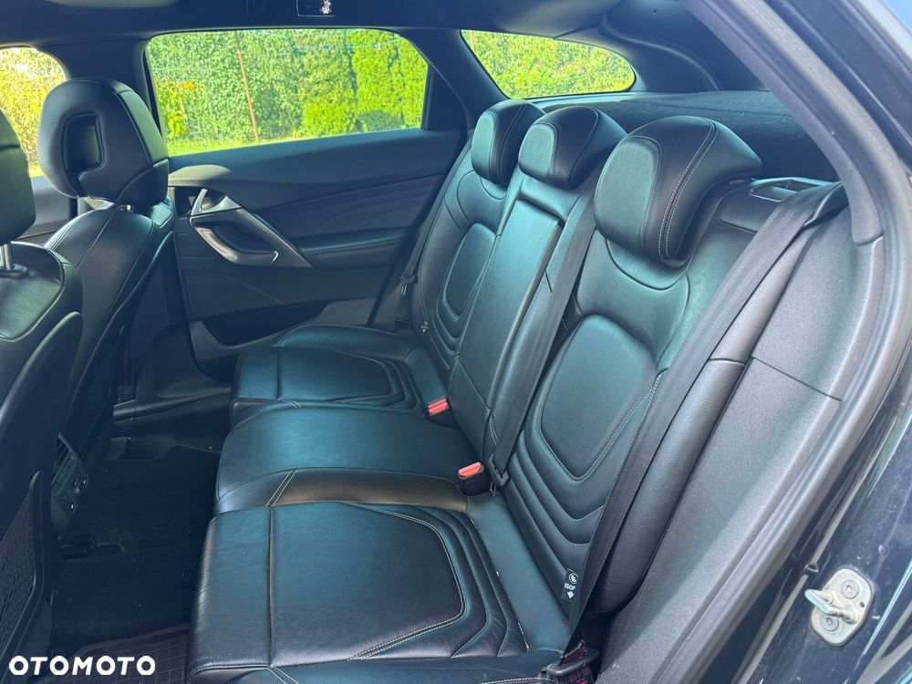 Citroën DS5 HDi 165 SoChic - 8