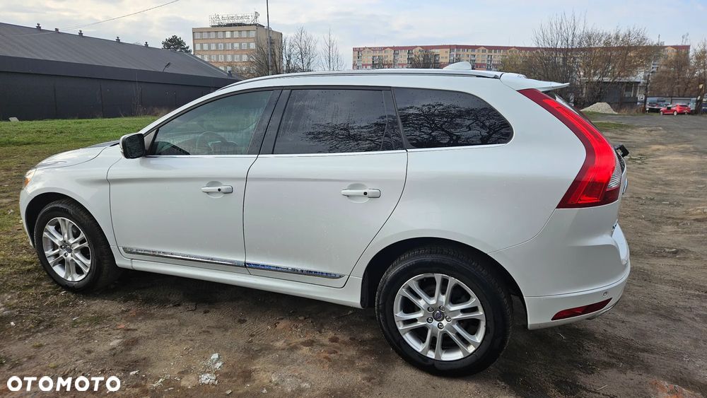 Volvo XC 60 T5 AWD Summum - 8