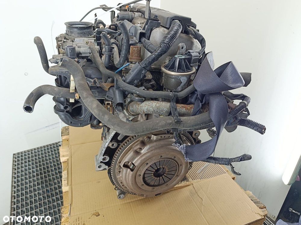 SILNIK HONDA CIVIC VII D16V1 1.6 16V - 8