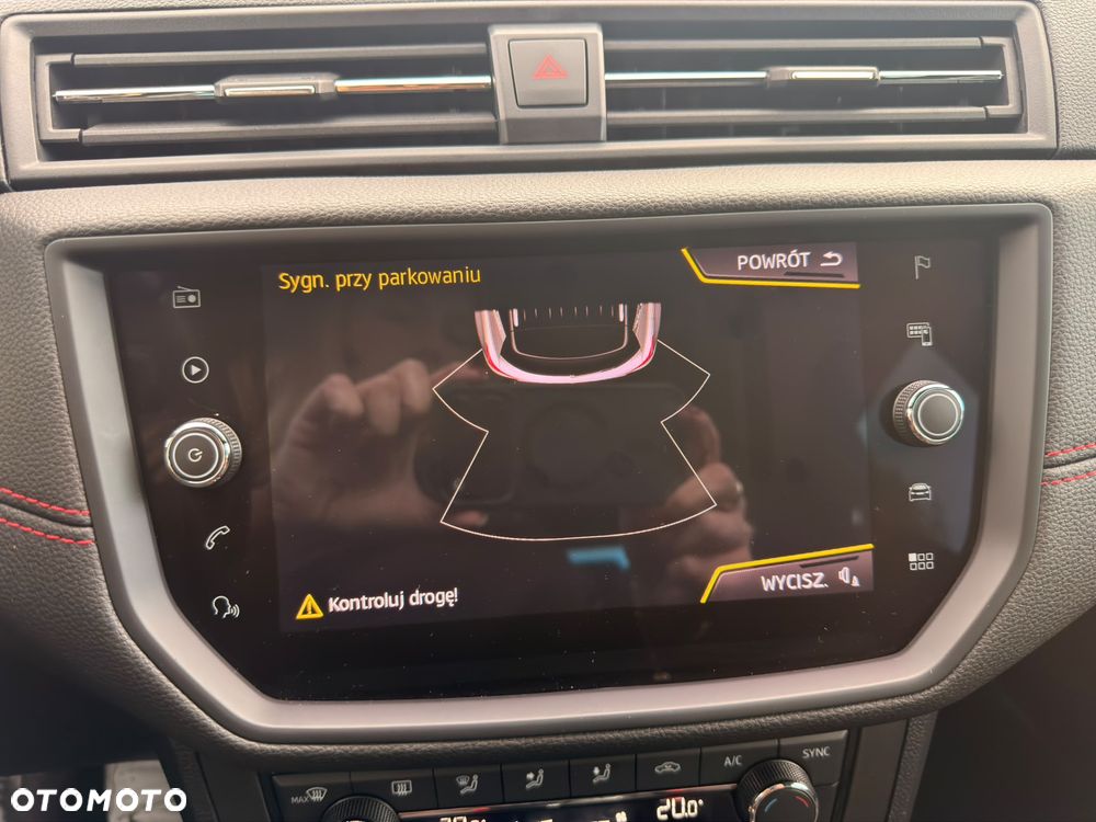 Seat Arona - 13