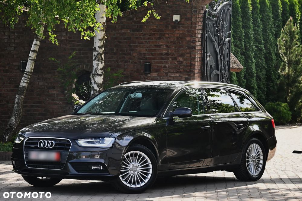 Audi A4 Avant 2.0 TFSI quattro S tronic S line Sportpaket - 4