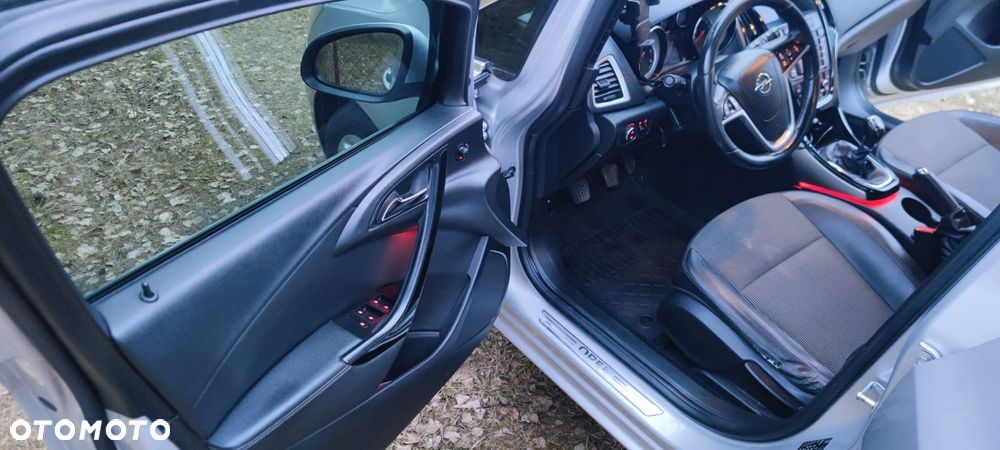 Opel Astra 1.6 CDTI DPF ecoFLEX TourerStart/Stop Edition - 38