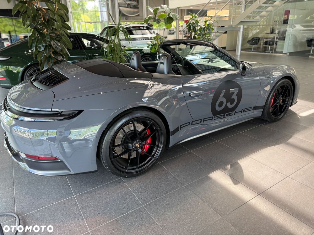 Porsche 911 - 40