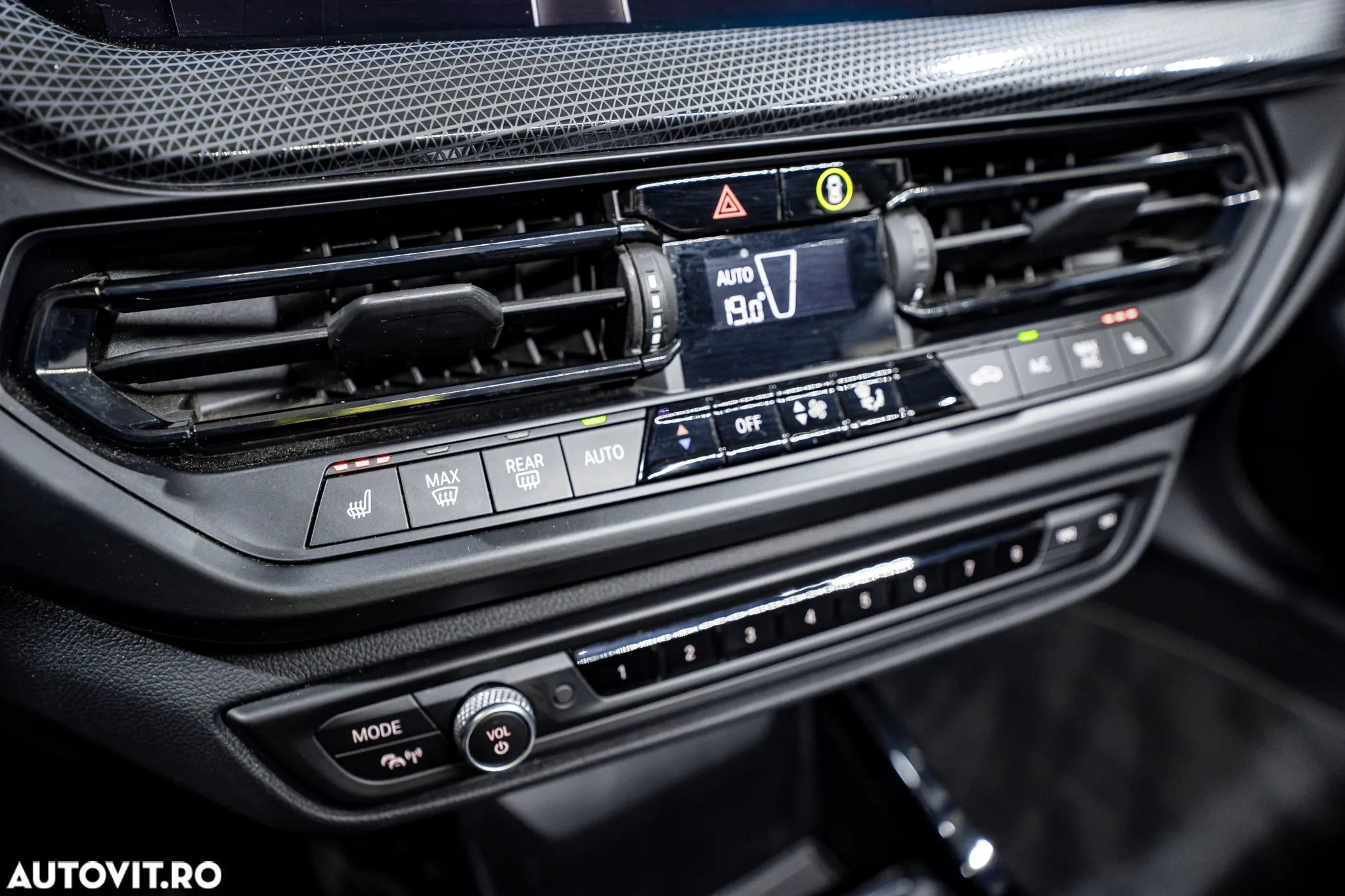 BMW Seria 1 118d Aut. Sport Line - 9