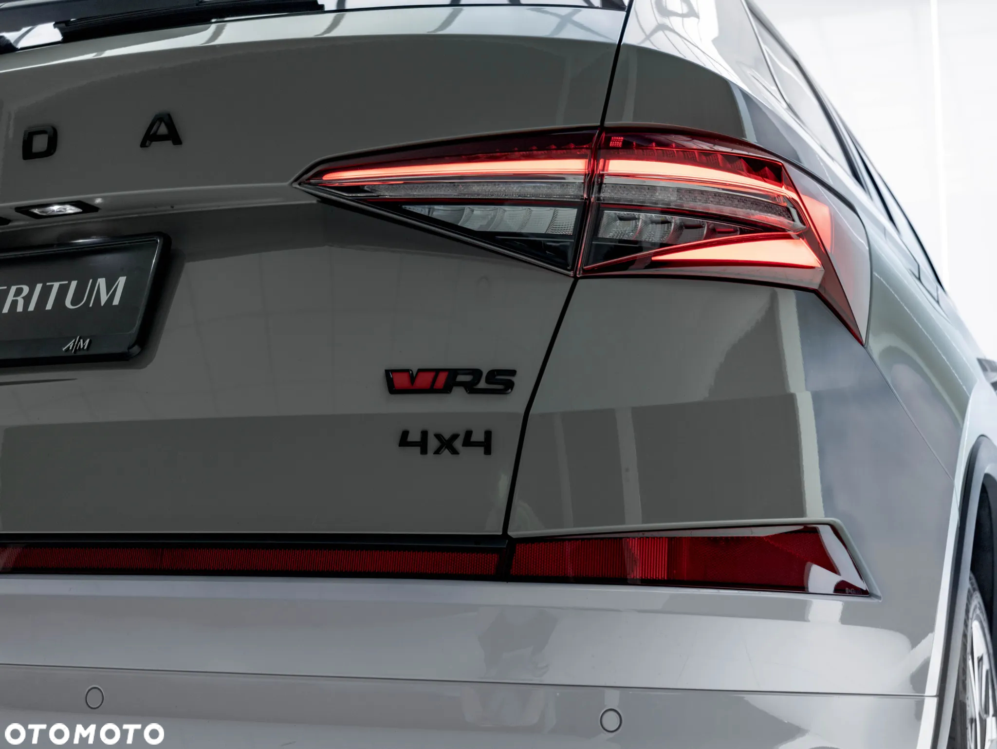 Skoda Kodiaq 2.0 TSI 4x4 DSG RS - 10