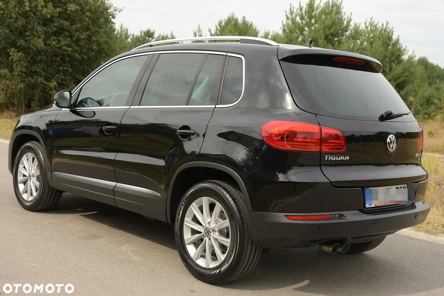 Volkswagen Tiguan - 4