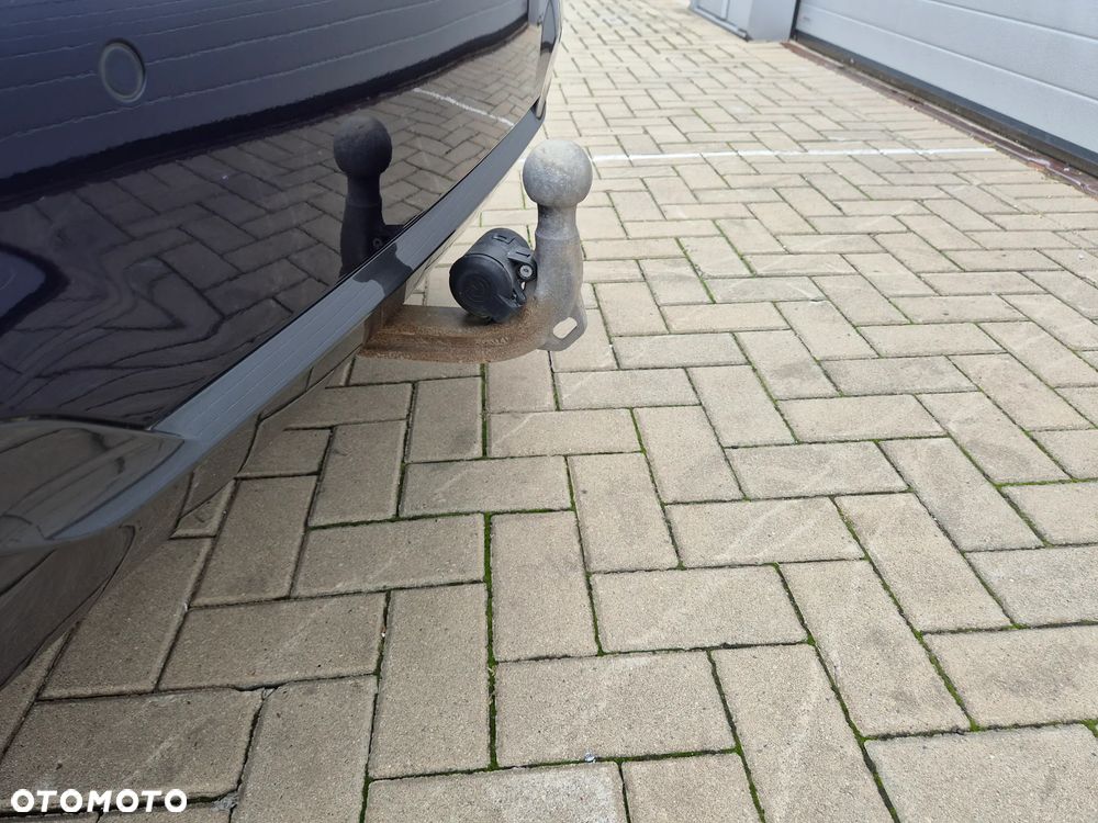BMW Seria 3 330i xDrive M Sport sport - 27