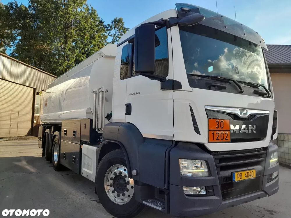 MAN 26420 - 12