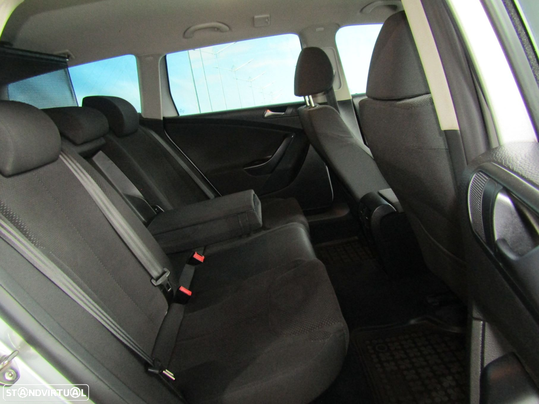 VW Passat Variant 1.9 TDi Confortline - 16