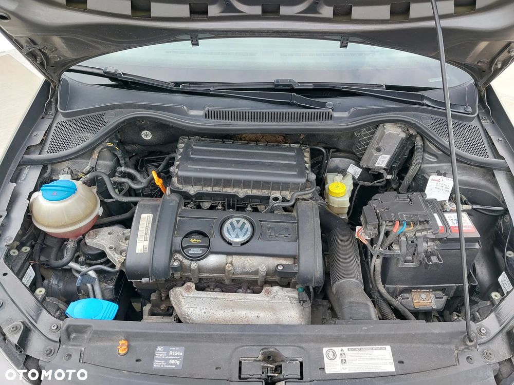 Volkswagen Polo 1.4 16V Highline - 13
