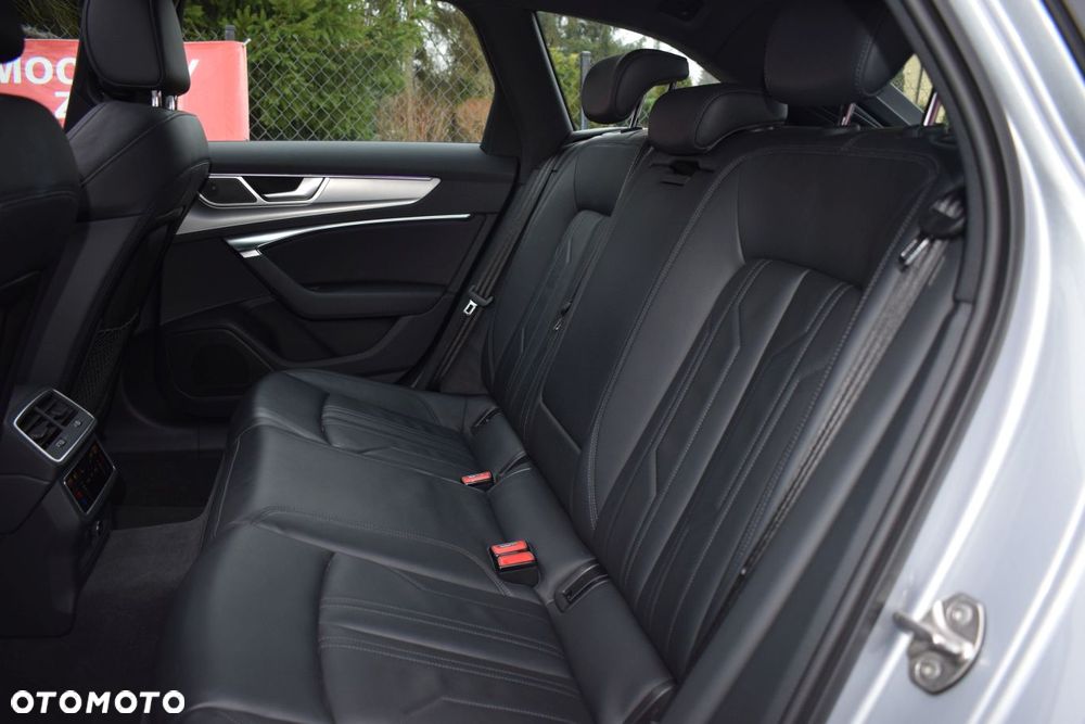 Audi A6 Avant 45 TFSI quattro S tronic - 13