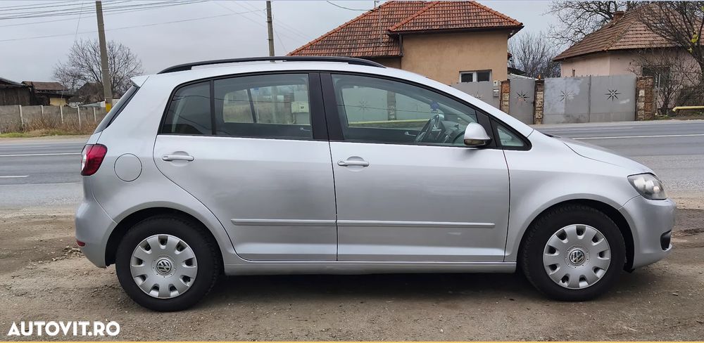 Volkswagen Golf Plus 1.6 TDI DPF Life - 34