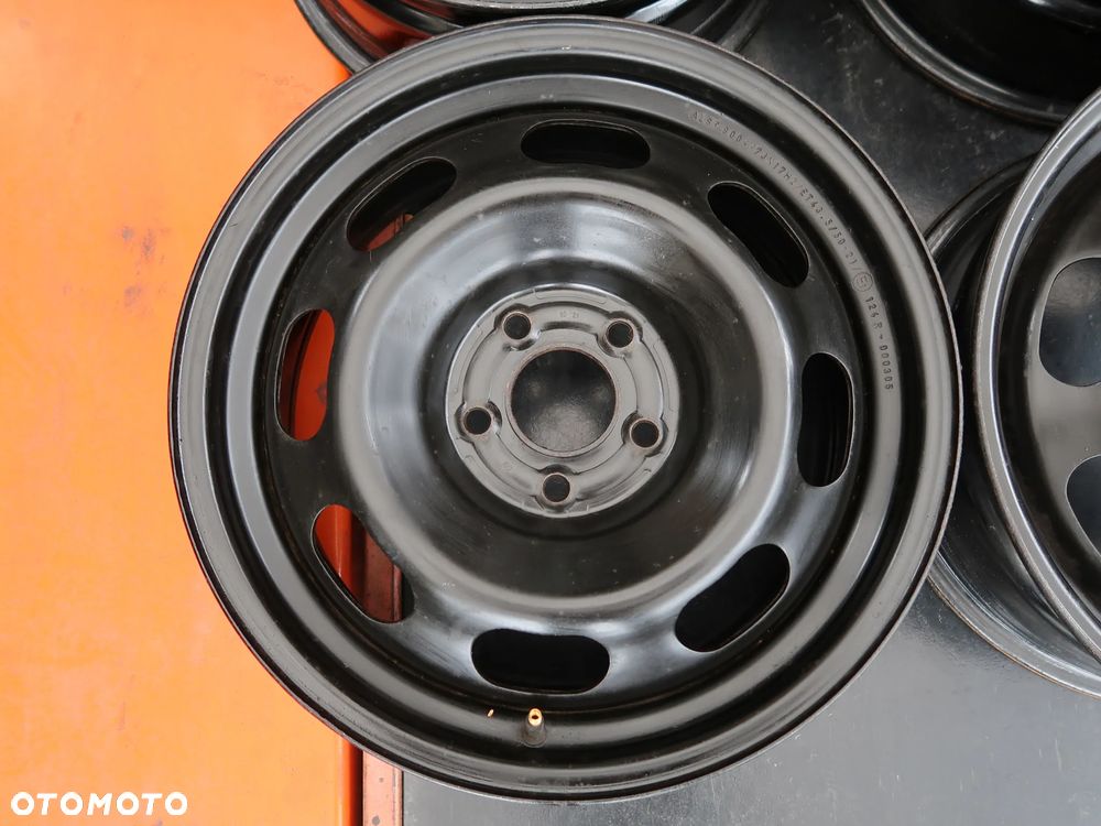 Felgi Stalowe KIA HYUNDAI MAZDA  17''  7x17et43 - 4