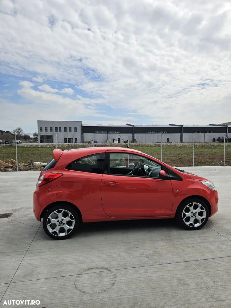 Ford Ka 1.2i Titanium - 2