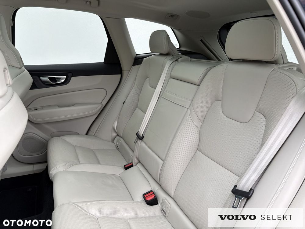 Volvo XC 60 - 10
