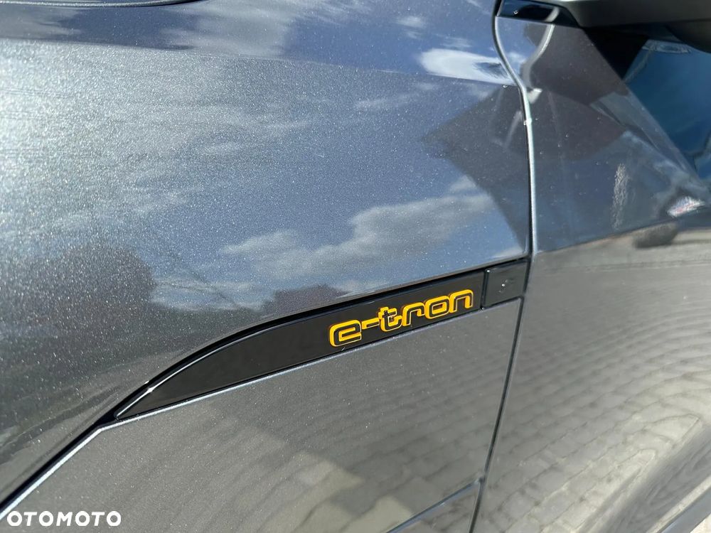 Audi e-tron 55 Quattro S Line - 17