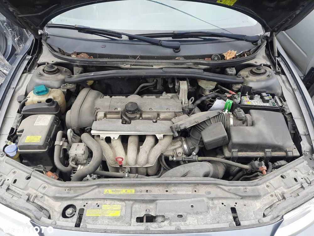 CZĘŚCI Volvo S70/V70 II 2,4 DIESEL 125 kW / 170KM SILNIK B5244S 5 DRZWI - 10