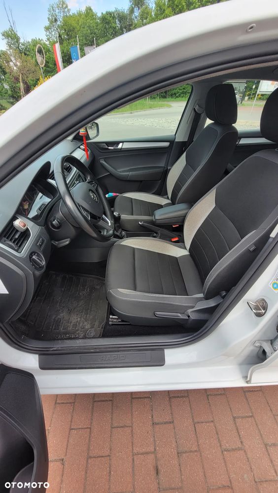 Skoda RAPID 1.0 TSI Ambition - 7