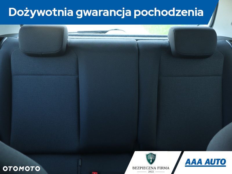 Volkswagen up! - 12