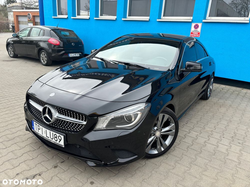 Mercedes-Benz CLA 220 CDI 7G-DCT AMG Line - 2