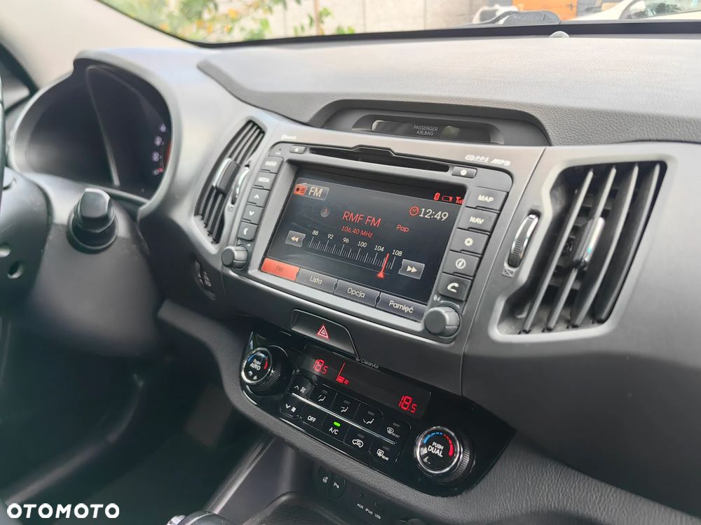 Kia Sportage 2.0 CRDI XL AWD - 11
