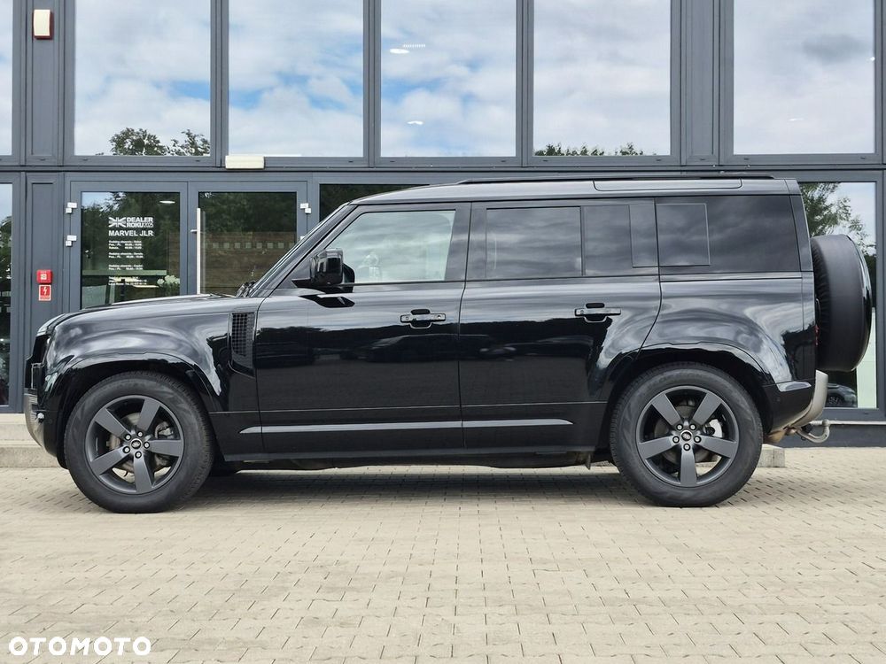 Land Rover Defender - 7