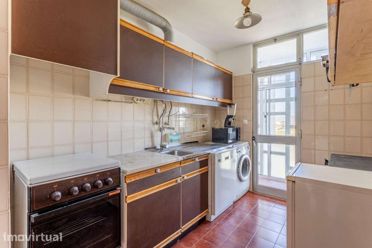 Apartamento T2 em Santo António dos Cavaleiros, Loures - Grande imagem: 2/20