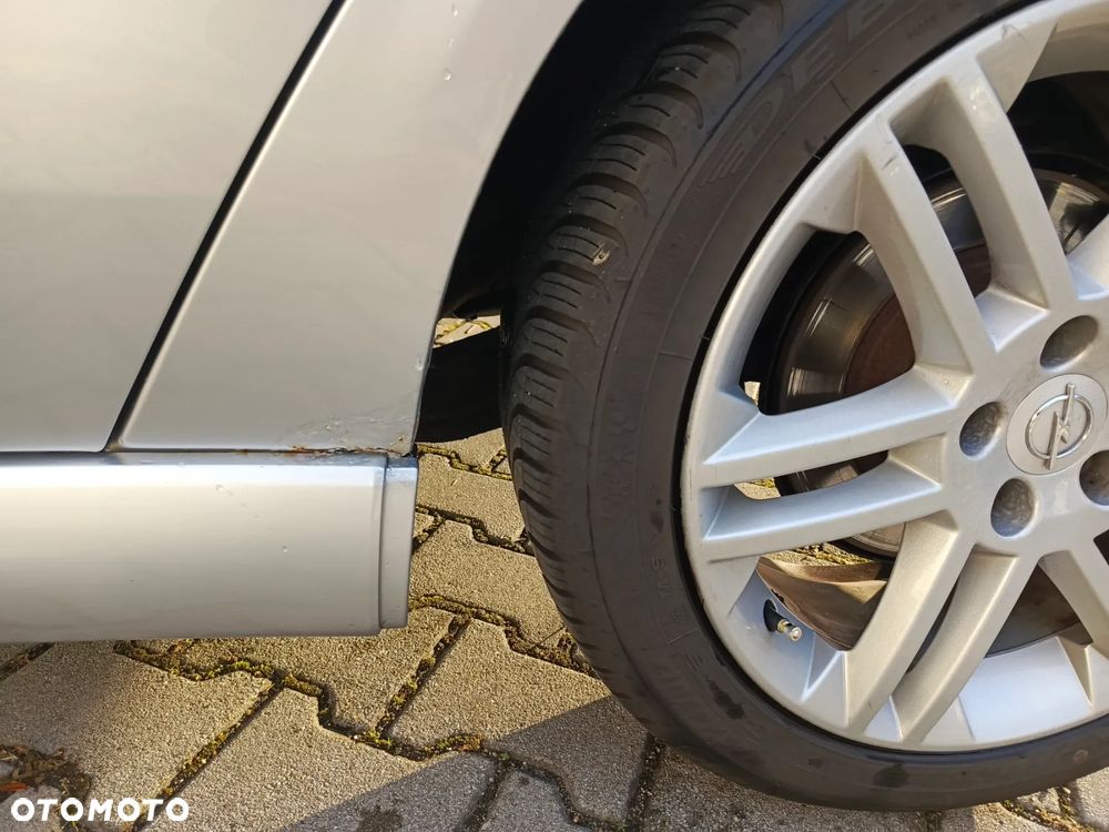 Opel Vectra 1.9 CDTI Comfort - 18