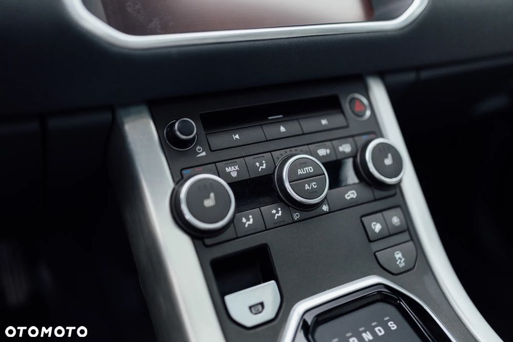 Land Rover Range Rover Evoque - 29