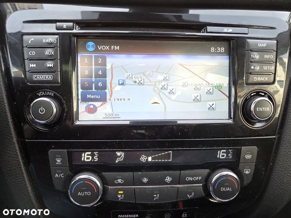 Nissan Qashqai 1.6 DIG-T Tekna+ - 16