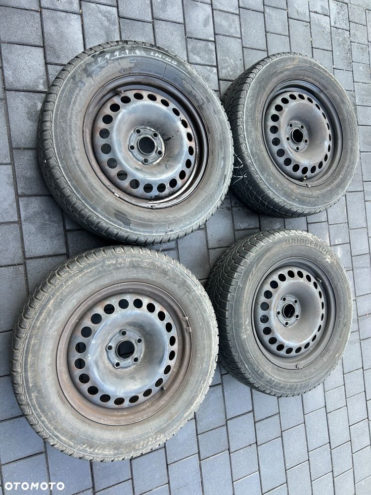 Koła zimowe Opel 5x105 215/65/16 Bridgestone - 1