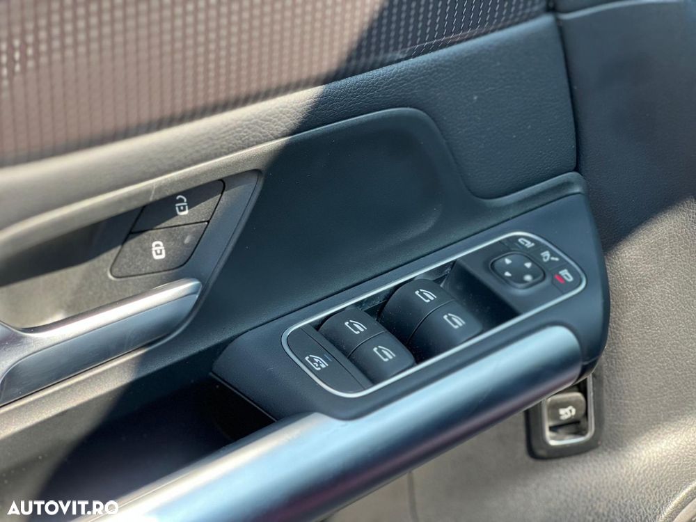 Mercedes-Benz GLA 200 4MATIC Aut. - 11