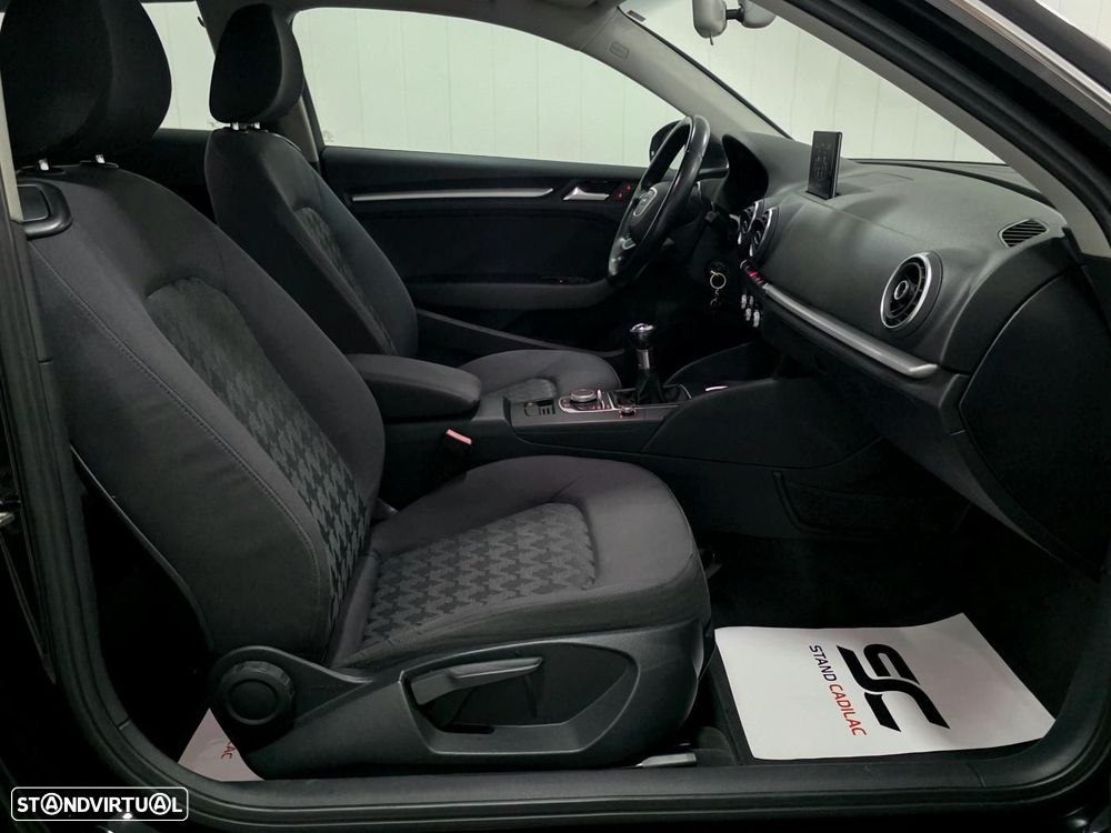 Audi A3 1.6 TDI Sport - 11
