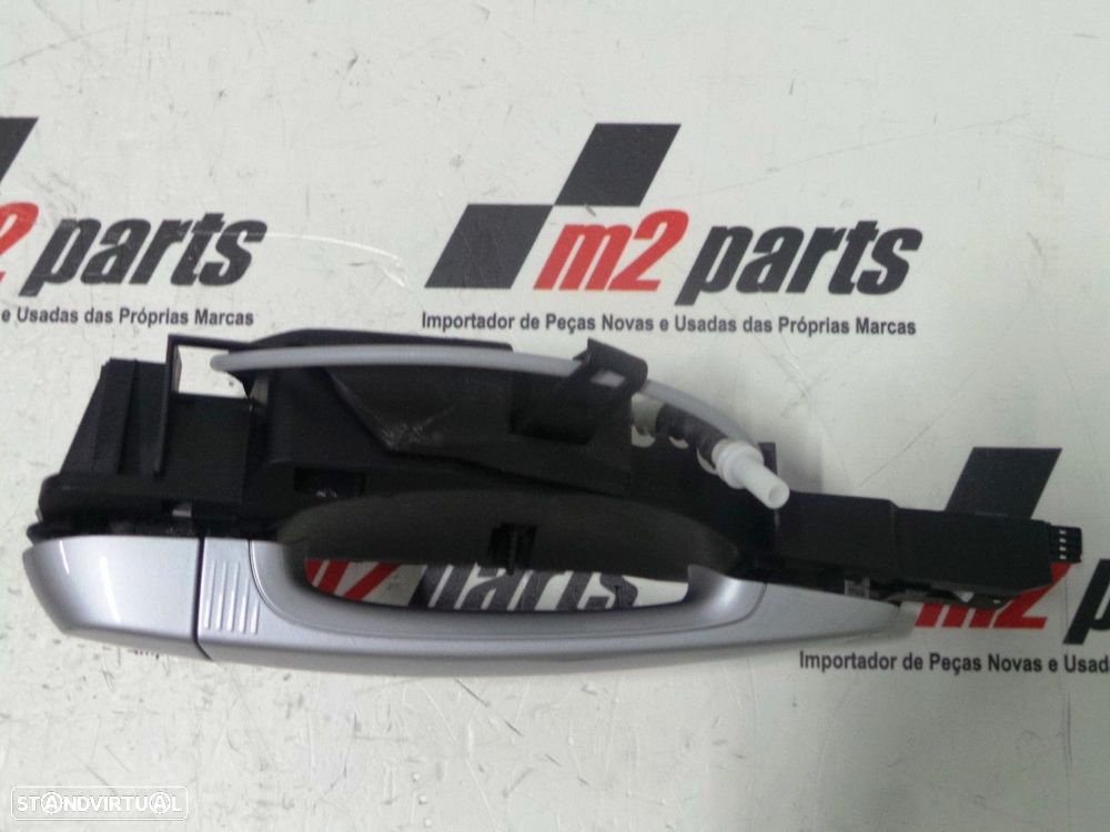 Suporte punho da porta Direito/Frente Seminovo/ Original BMW X3/BMW X4 512172861... - 2