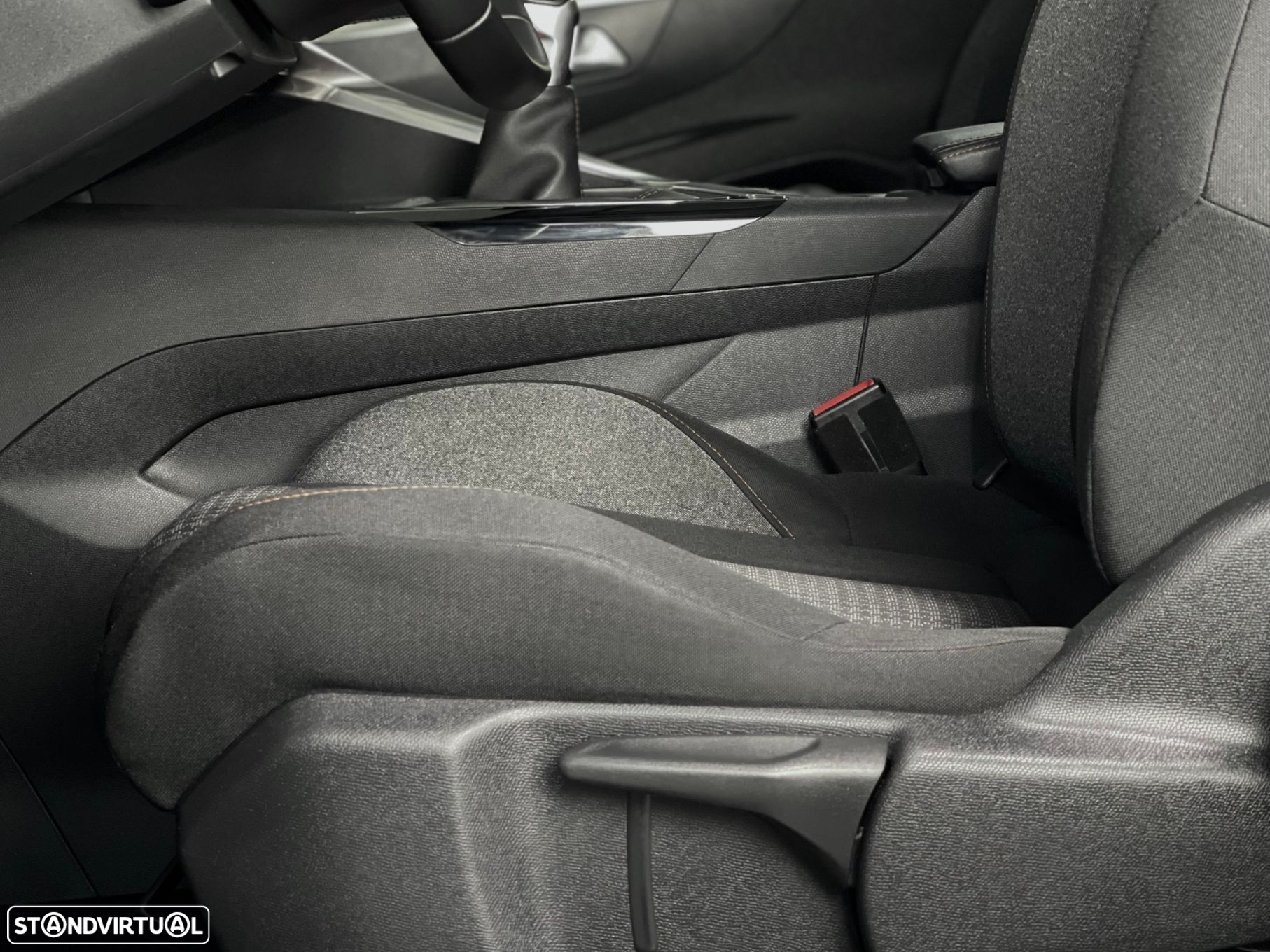 Peugeot 3008 1.5 BlueHDi Active - 8