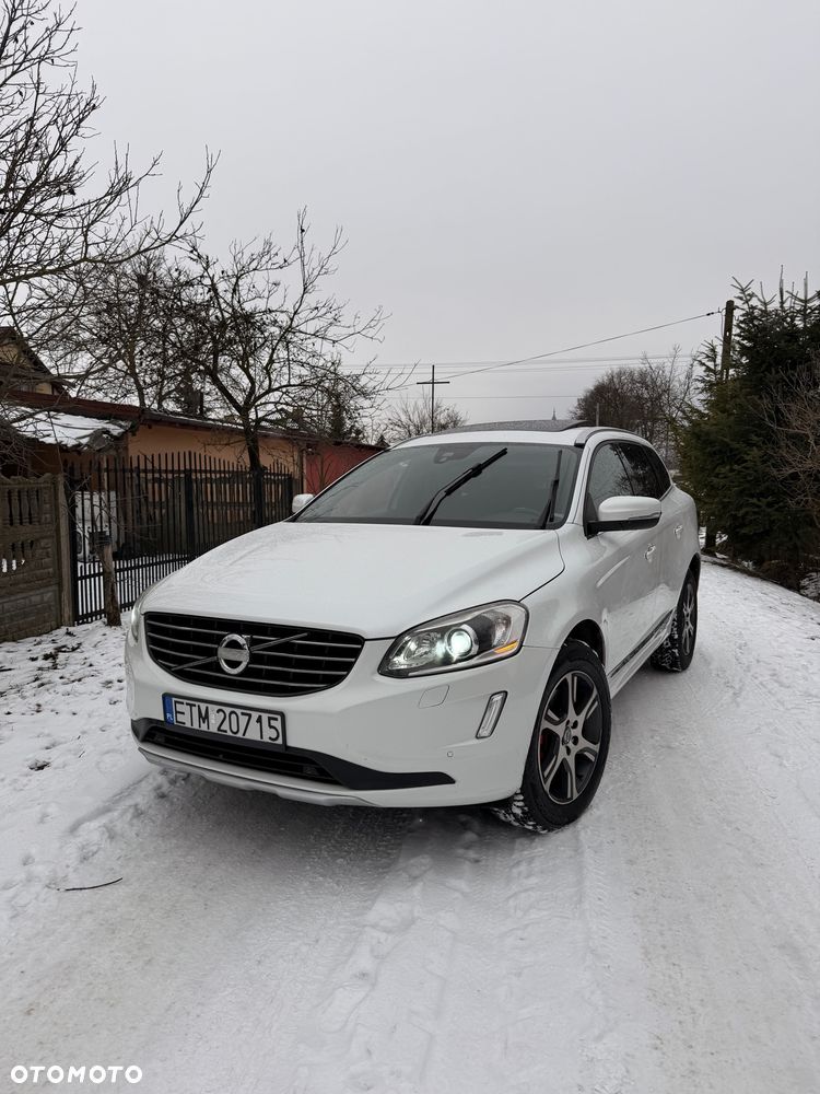 Volvo XC 60 D5 AWD Summum - 4