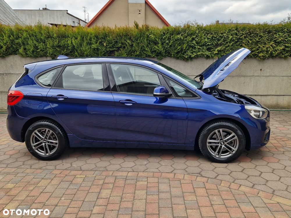 BMW Seria 2 218i - 13