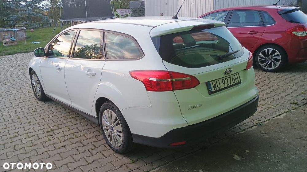 Ford Focus 1.5 TDCi Trend - 4