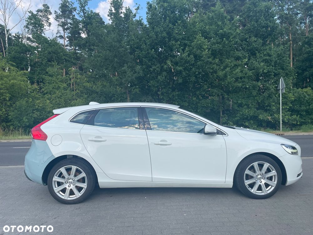 Volvo V40 D2 Drive-E Inscription - 3