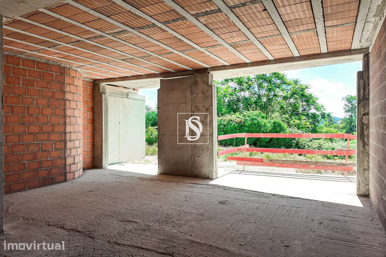 Apartamento T2 em fase de construção c/ 2 frentes e garagem fechada, e - Grande imagem: 5/31