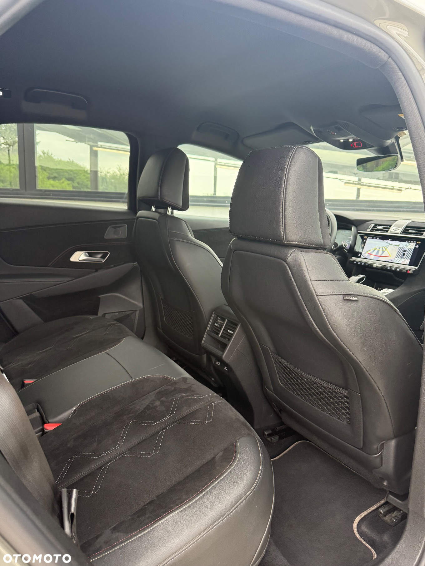 DS Automobiles DS 7 Crossback 1.6 E-Tense Performance Line + - 6