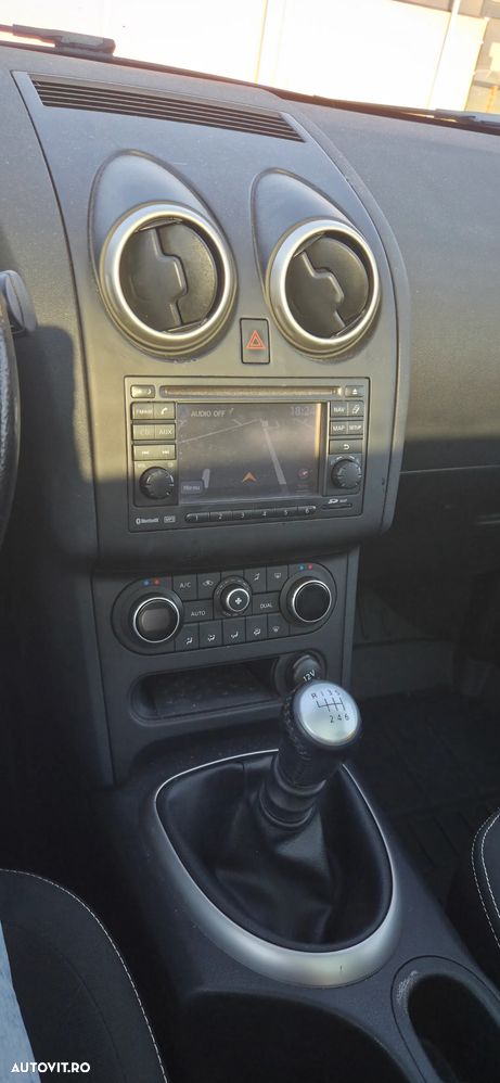 Nissan Qashqai - 14