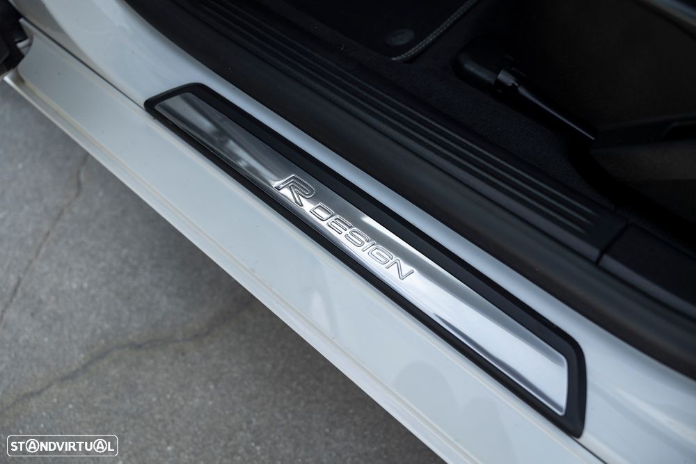 Volvo V40 2.0 D2 R-Design Momentum - 21